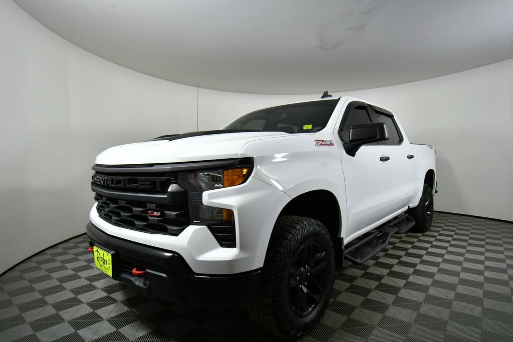 Used 2023 Chevrolet Silverado 1500 Custom Trail Boss AWD/4WD image 6