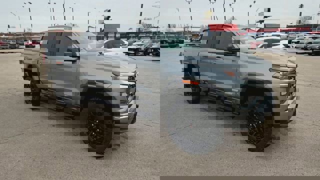 New 2026 GMC Canyon Elevation w/ Convenience Package image 2