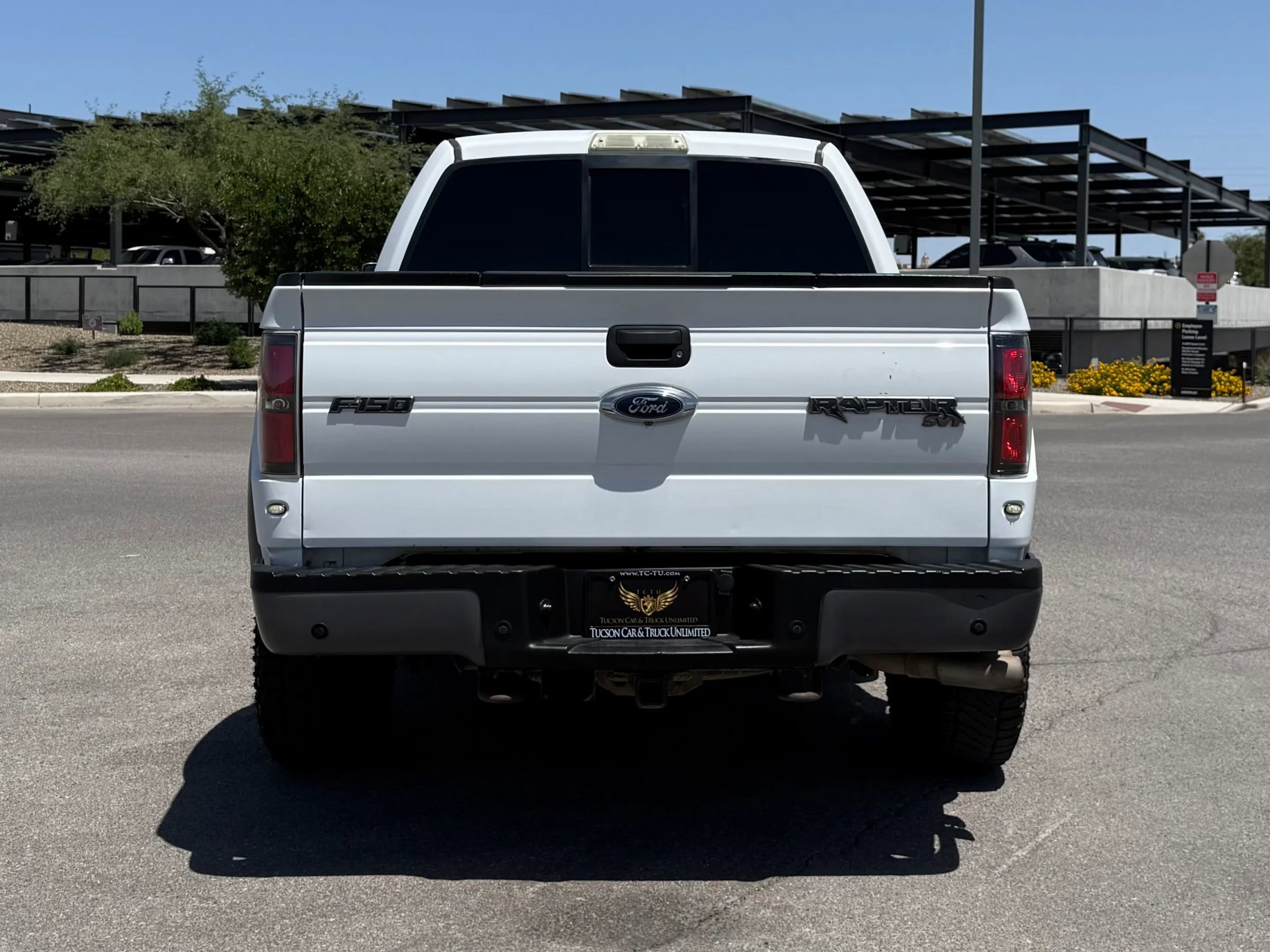 Used 2014 Ford F150 Raptor w/ Equipment Group 801A Luxury AWD/4WD image 3