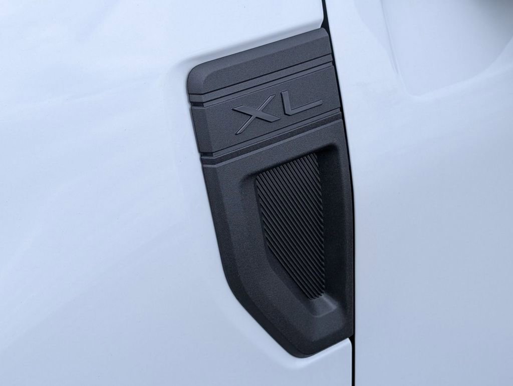 New 2026 Ford Maverick XL w/ Equipment Group 101A image 12