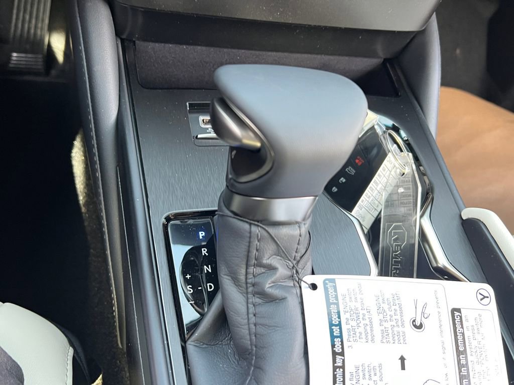 New 2025 Lexus ES 350 w/ Premium Package image 21