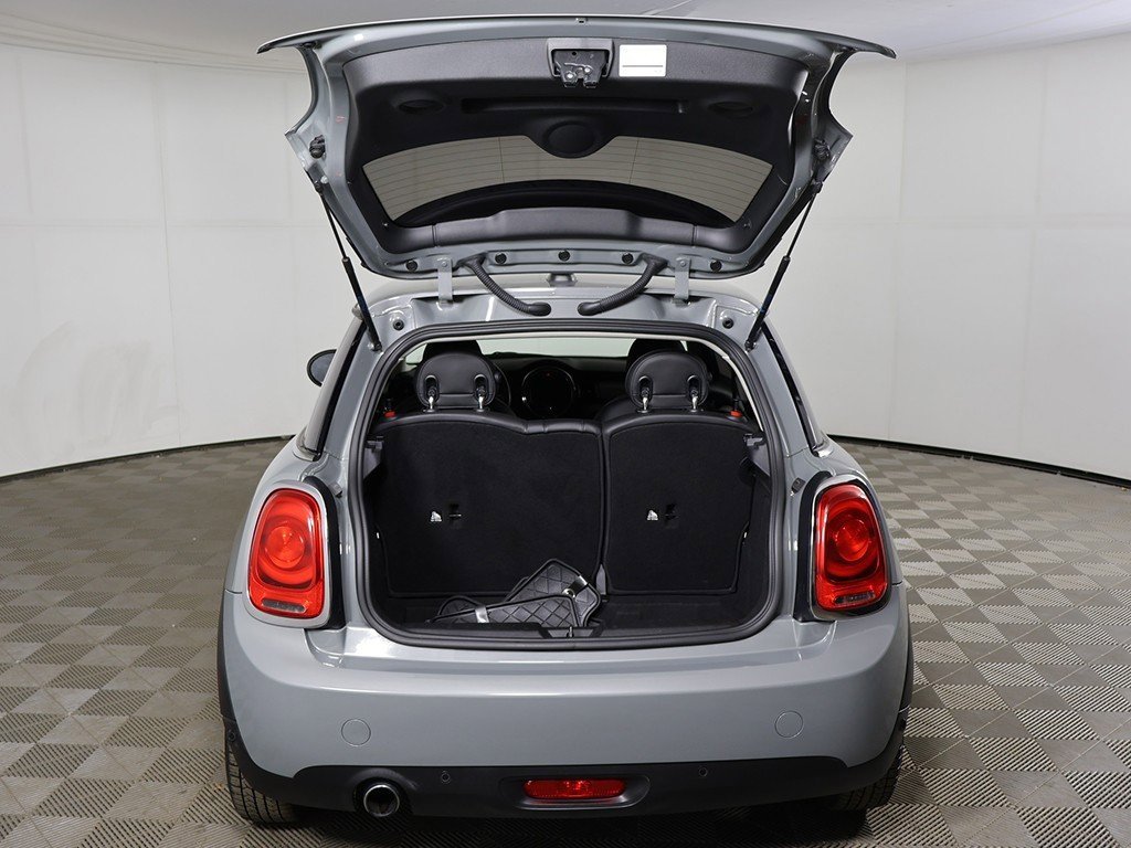 Used 2019 MINI Cooper Hardtop image 12