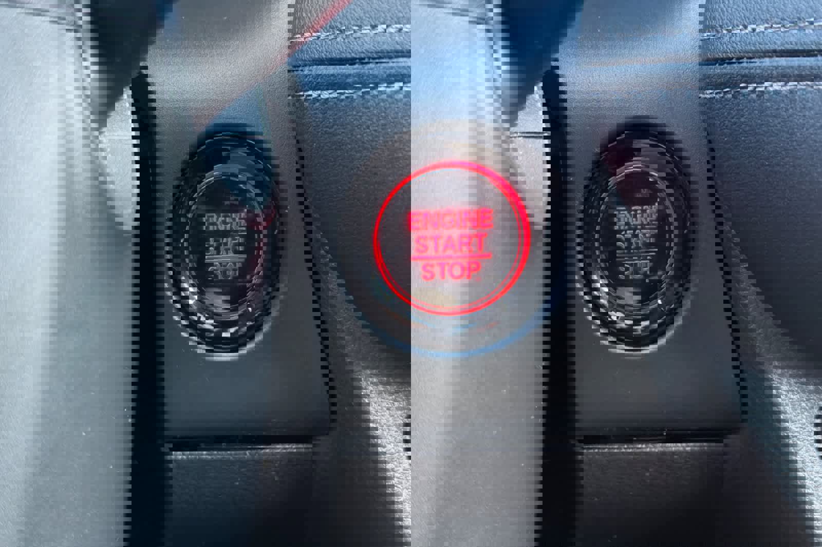 Certified 2025 Honda HR-V EX-L image 24