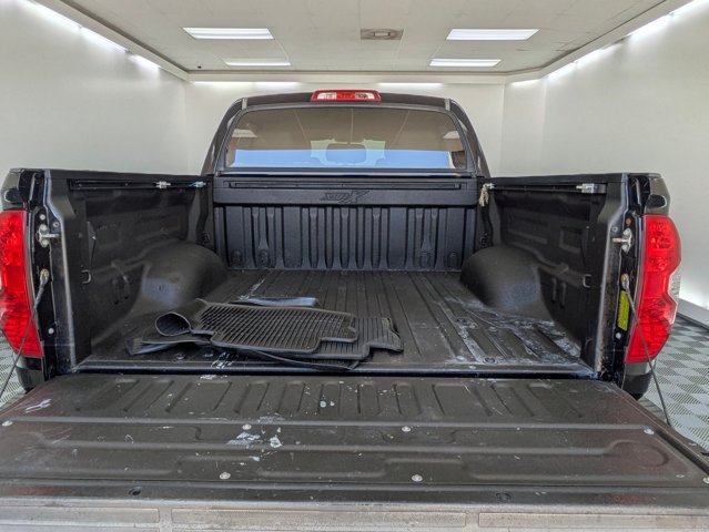 Used 2017 Toyota Tundra SR5 w/ SR5 Upgrade Package RWD image 6