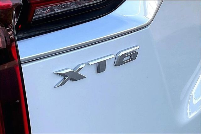 Used 2024 Cadillac XT6 Premium Luxury w/ Technology Package image 24