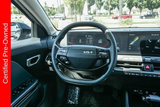 Certified 2025 Kia K4 FWD image 18