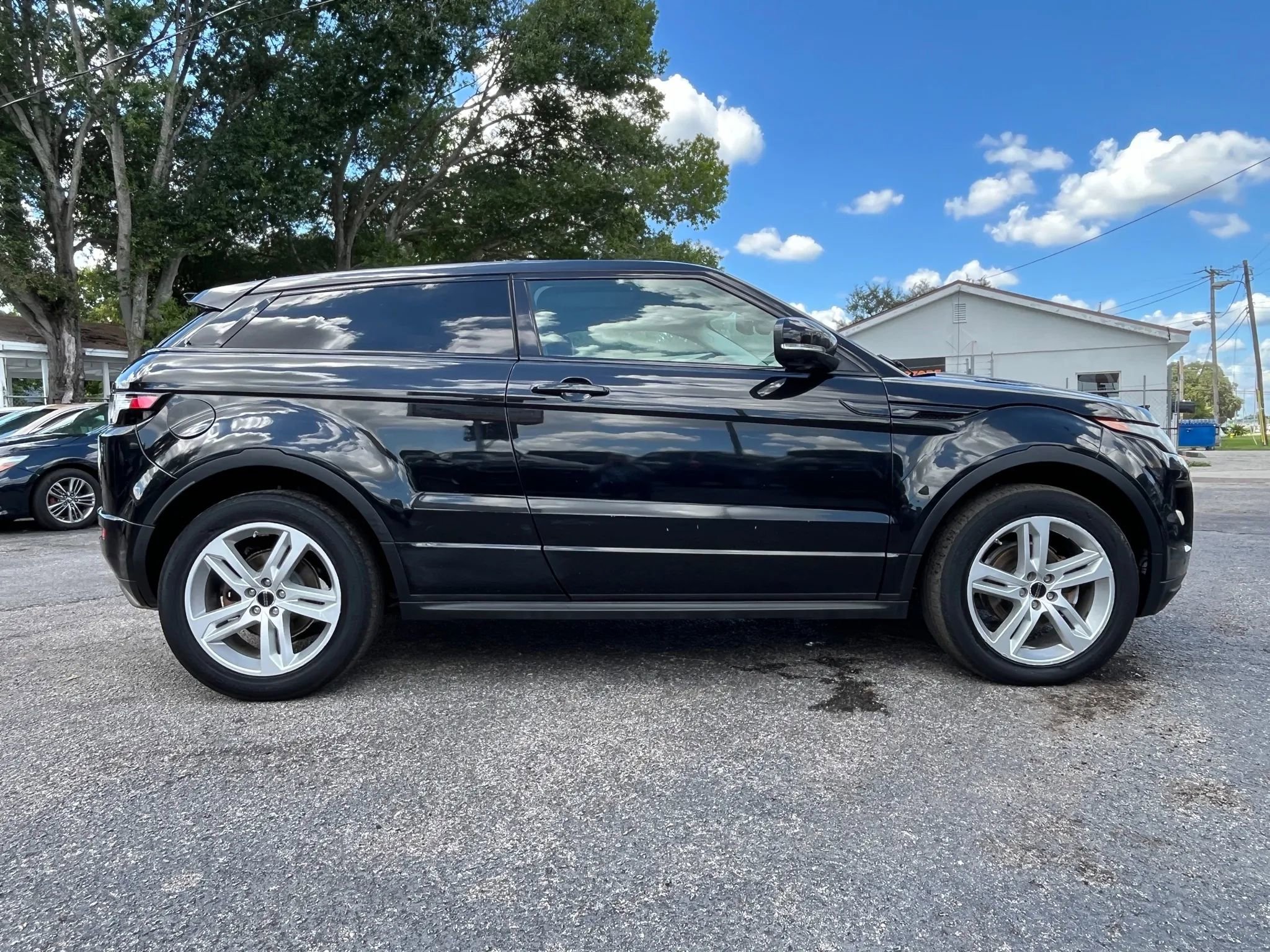 Used 2012 Land Rover Range Rover Evoque Dynamic image 6