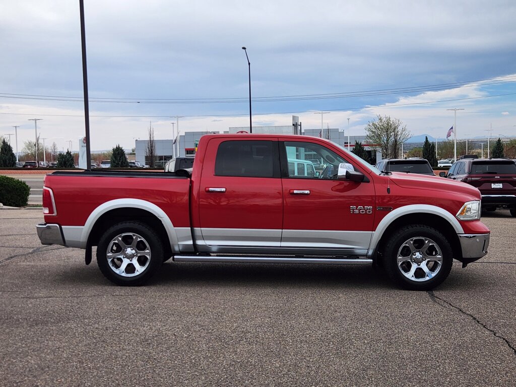 Used 2015 RAM 1500 Laramie w/ Convenience Group AWD/4WD image 2