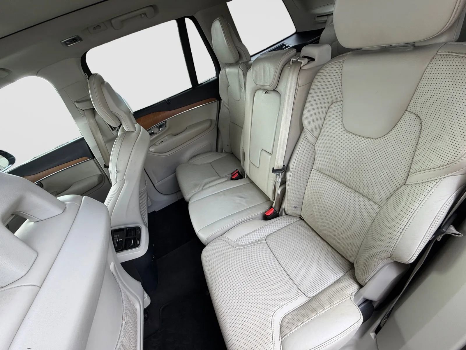 Used 2017 Volvo XC90 T6 Inscription w/ Vision Package AWD/4WD image 13