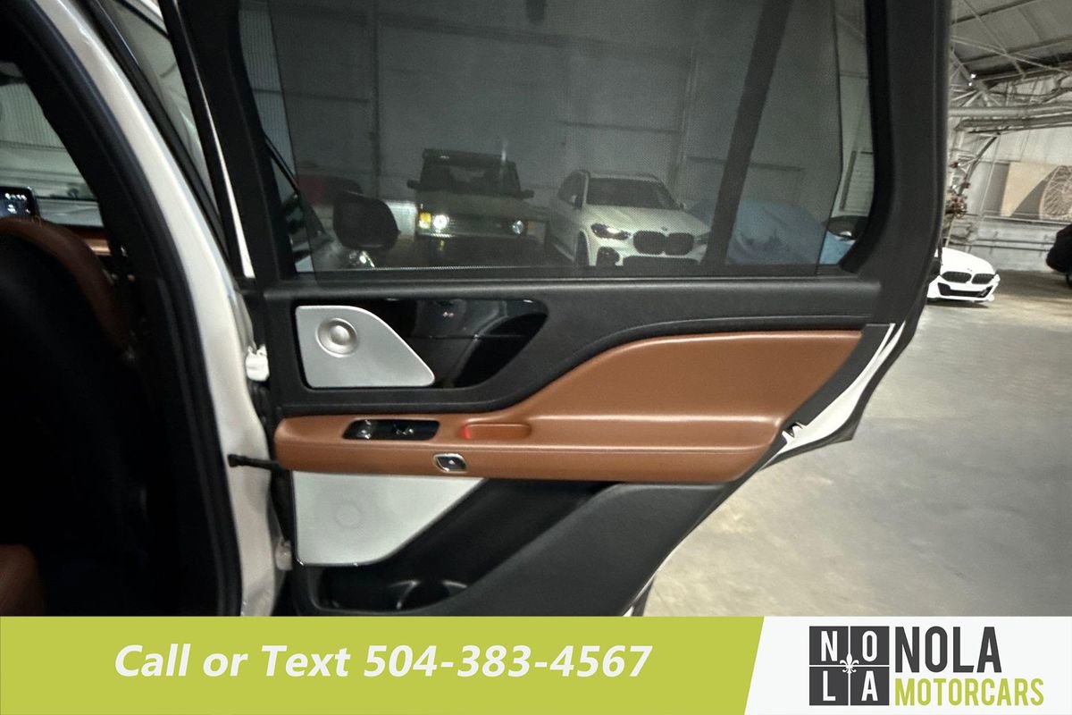 Used 2022 Lincoln Aviator Reserve w/ Equipment Group 201A AWD/4WD image 27