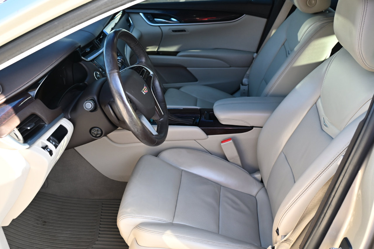 Used 2016 Cadillac XTS Luxury w/ Driver Awareness Package image 12