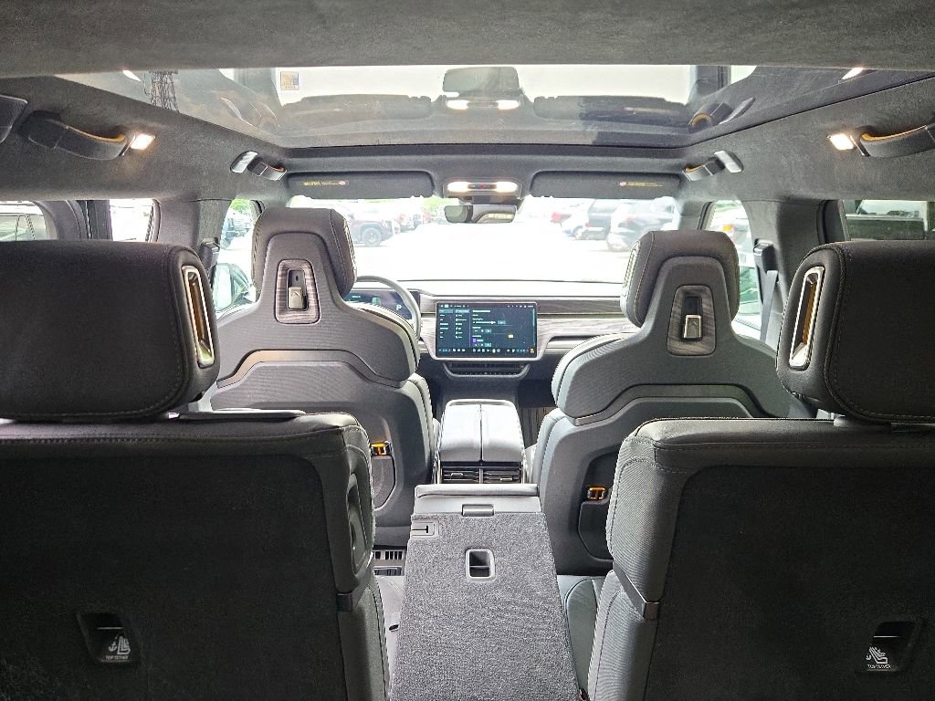 Used 2022 Rivian R1S Launch Edition AWD/4WD image 53