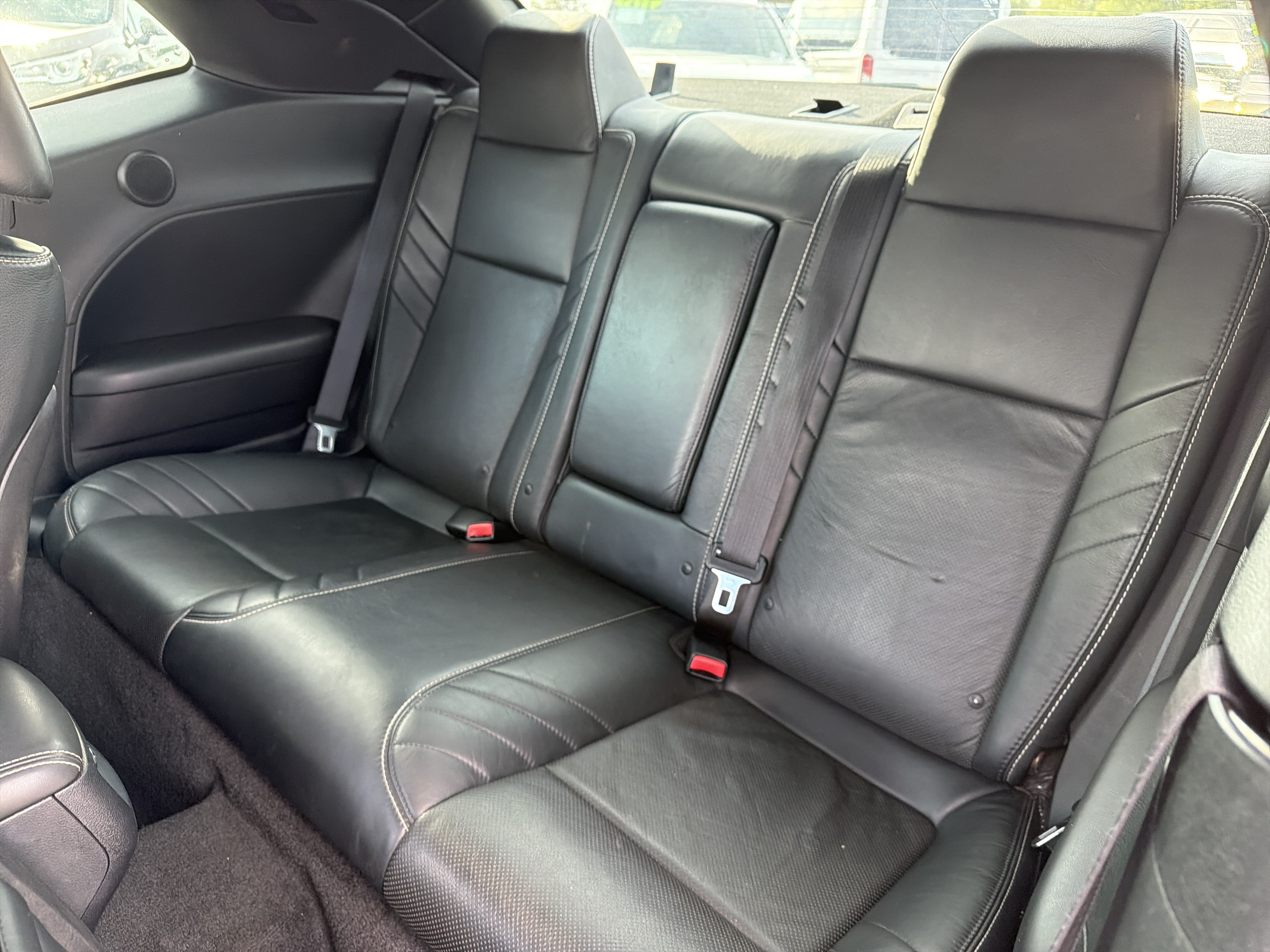 Used 2015 Dodge Challenger SRT Hellcat RWD image 21