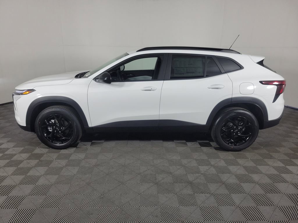 New 2026 Chevrolet Trax LT w/ Midnight Edition image 7