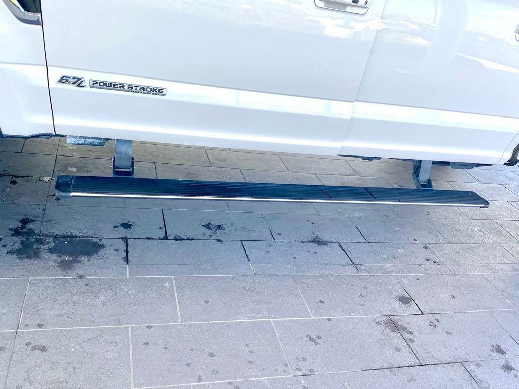 Used 2018 Ford F250 Lariat w/ Lariat Ultimate Package image 14