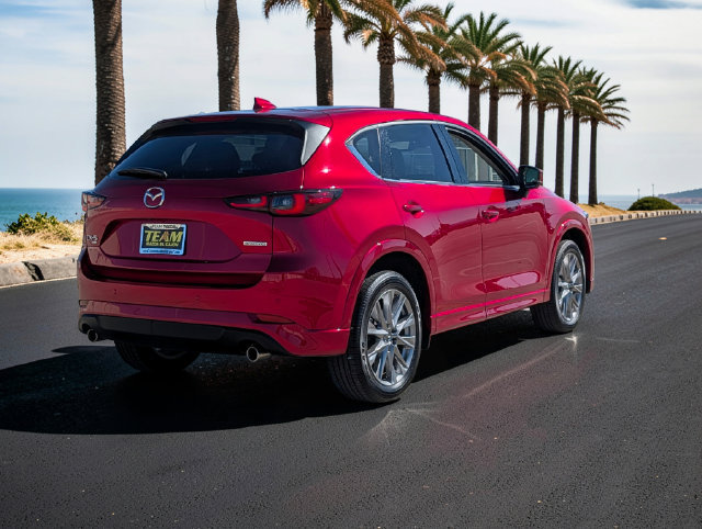 Used 2025 MAZDA CX-5 AWD 2.5 S w/ Premium Plus Pkg image 5