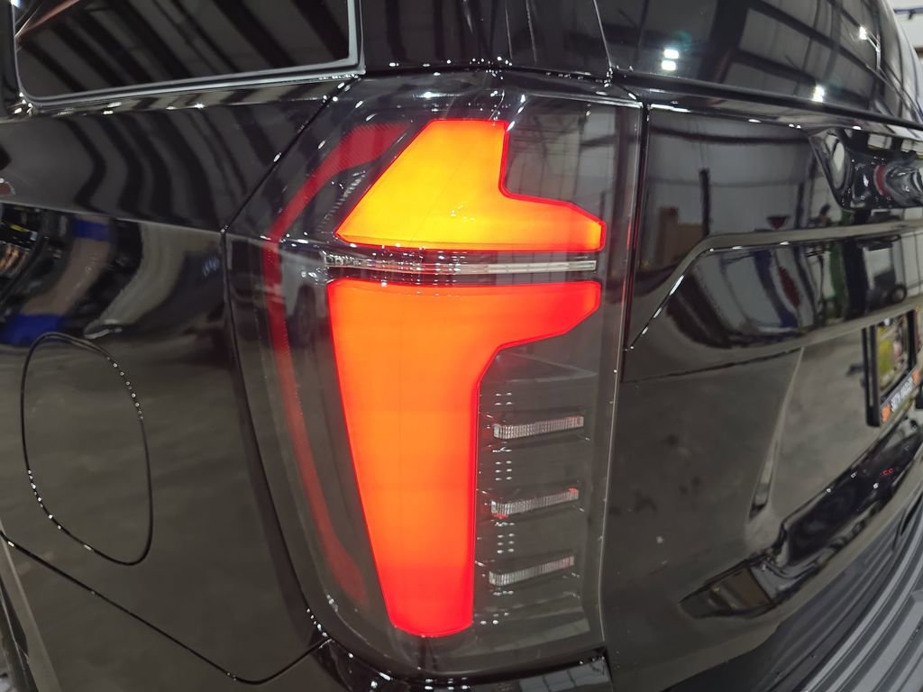 New 2026 Chevrolet Tahoe LT w/ Comfort Package image 34