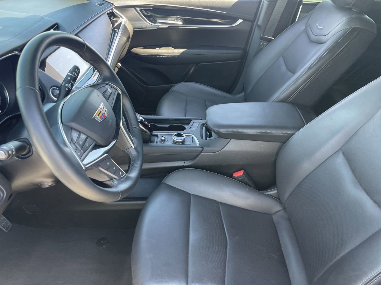 Used 2025 Cadillac XT5 Premium Luxury image 18