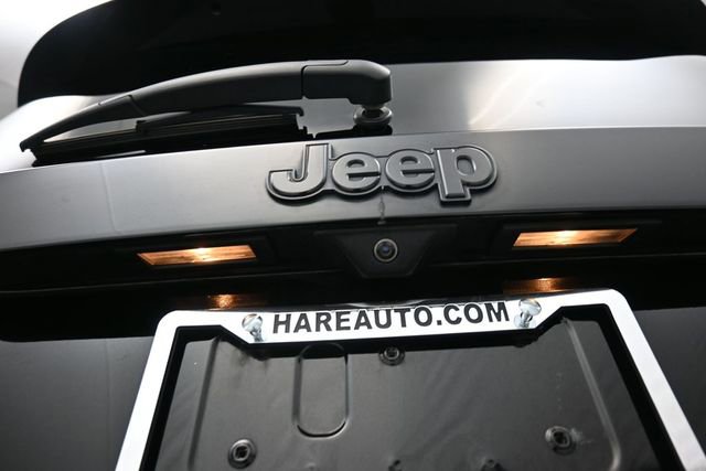 Used 2018 Jeep Renegade Altitude w/ UConnect 8.4 Nav Group AWD/4WD image 25