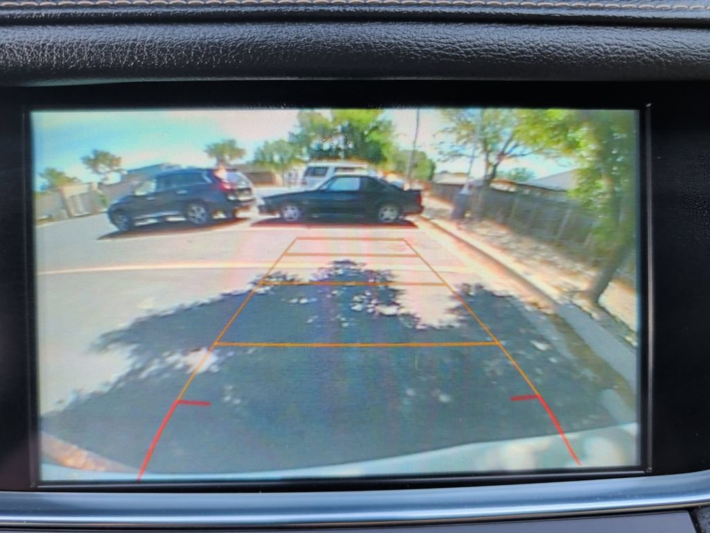 Used 2018 Cadillac XT5 Luxury w/ Driver Awareness Package AWD/4WD image 18