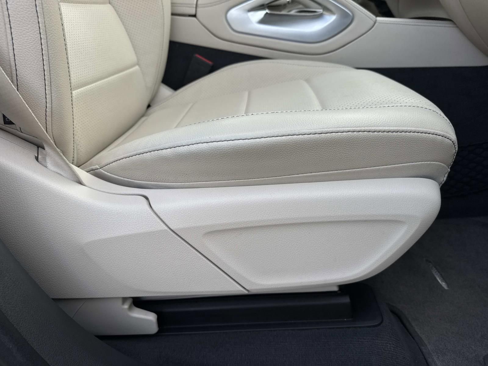 Used 2020 Mercedes-Benz GLE 350 4MATIC image 13