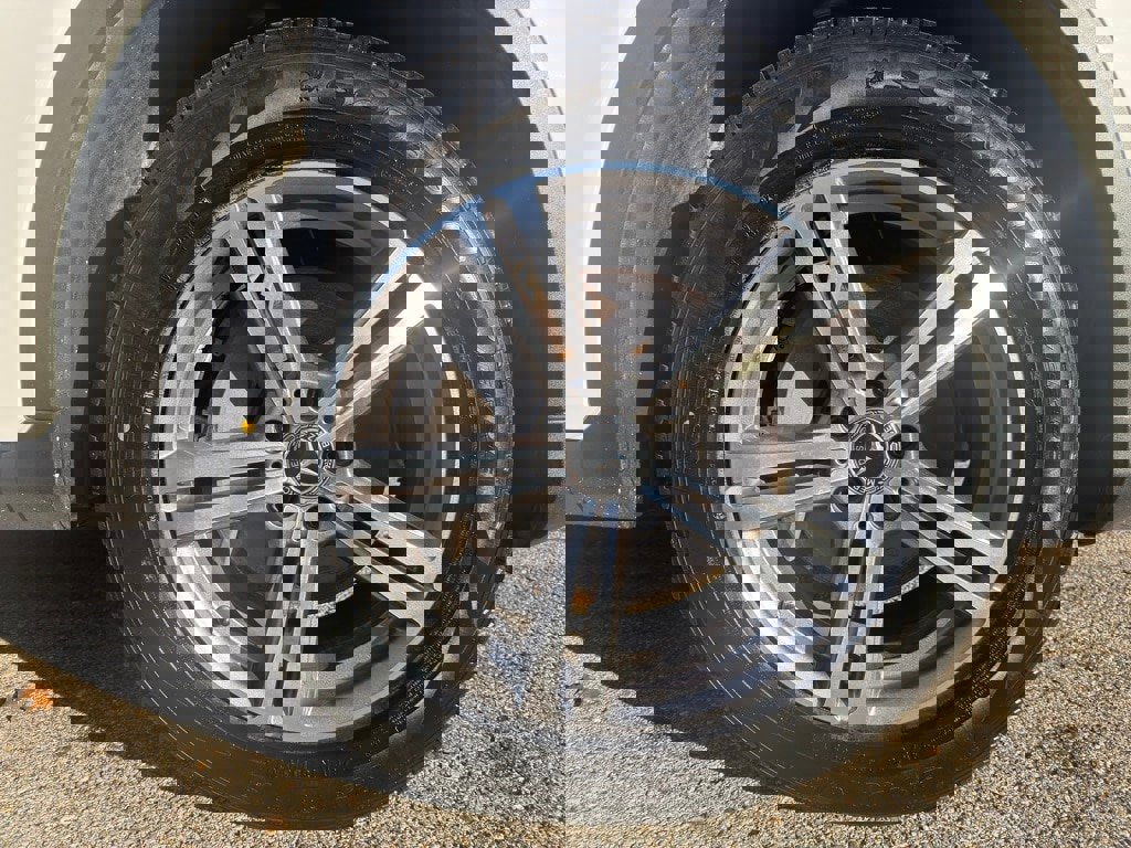 Used 2022 Mercedes-Benz GLC 300 4MATIC image 9