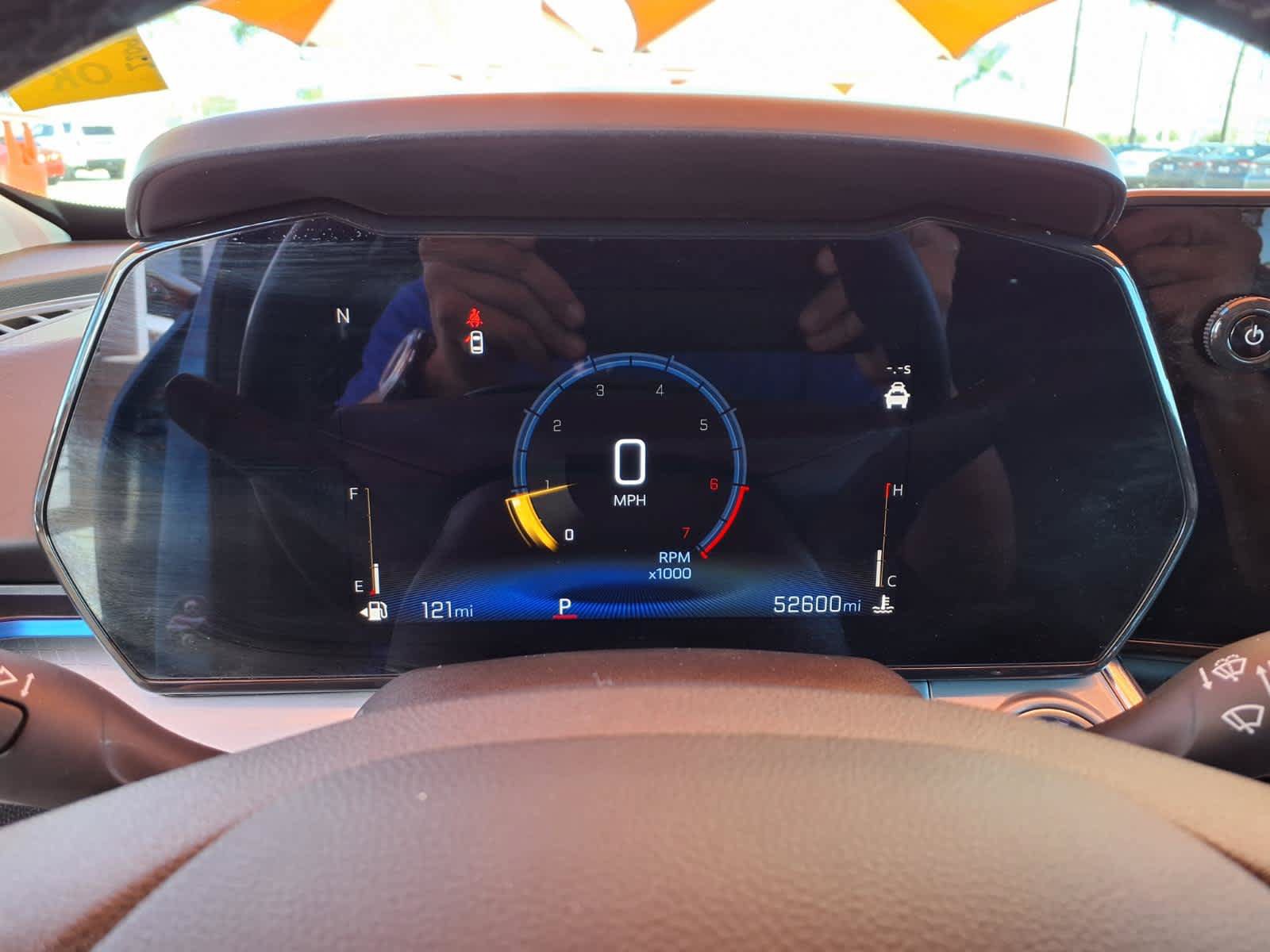 Used 2025 Chevrolet Trax LT w/ Driver Confidence Package FWD image 18