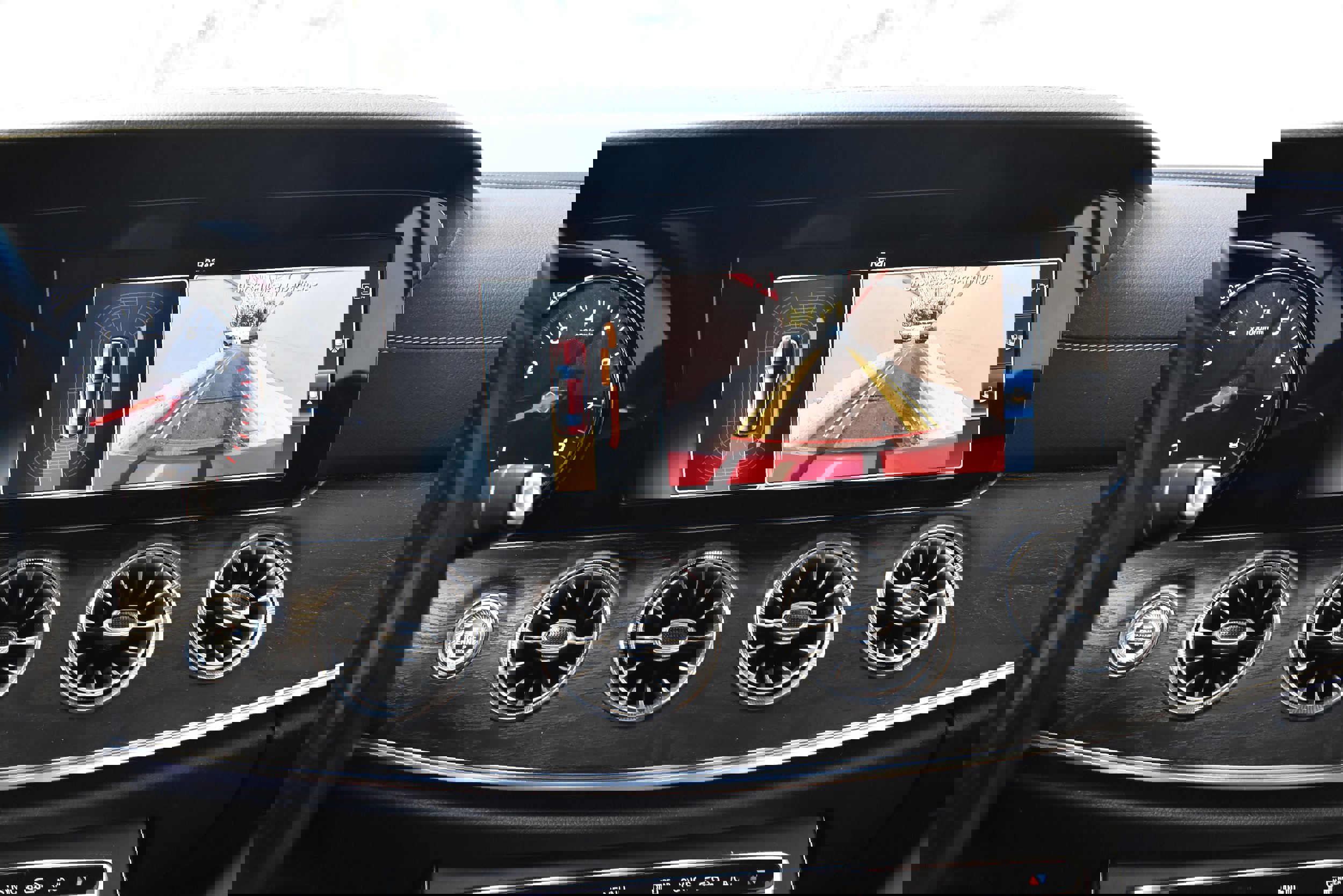 Used 2018 Mercedes-Benz E 400 4MATIC Coupe image 33