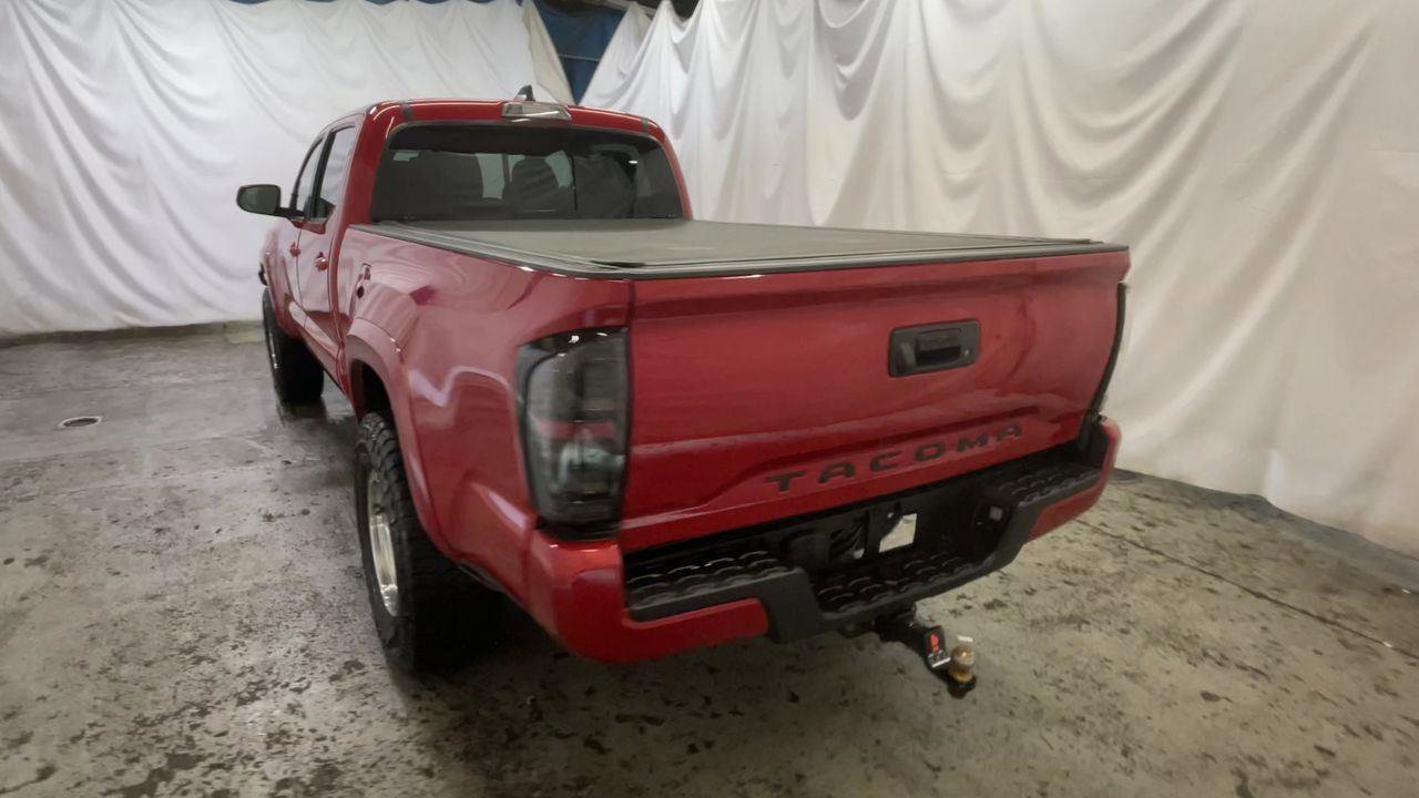 Used 2023 Toyota Tacoma TRD Sport AWD/4WD image 7