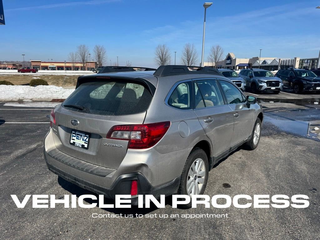 Used 2018 Subaru Outback 2.5i image 3