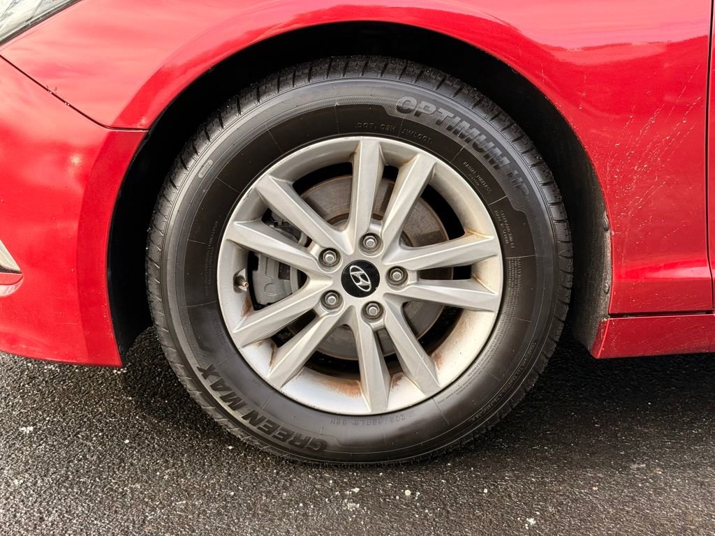 Used 2015 Hyundai Sonata SE FWD image 10