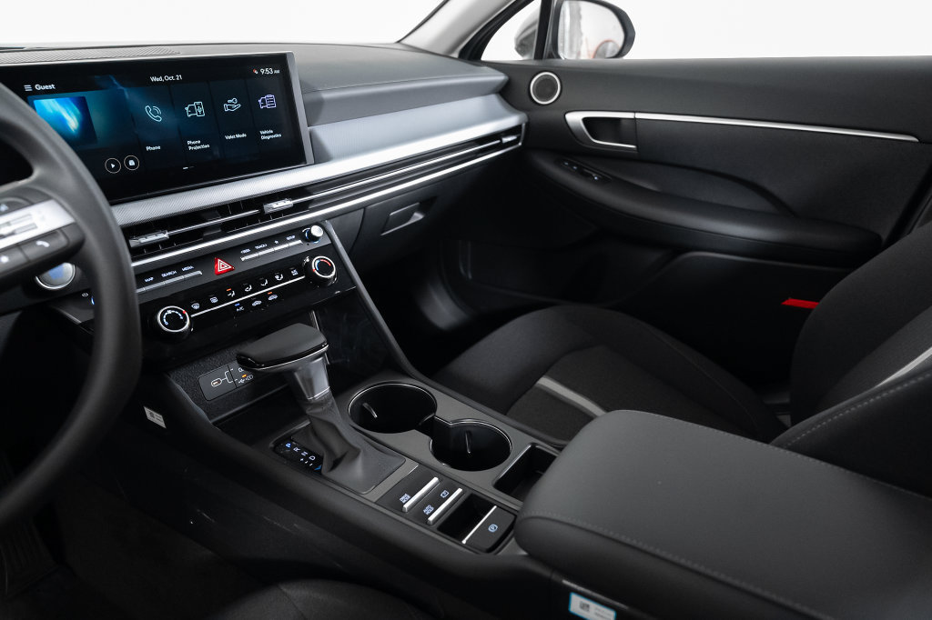 New 2026 Hyundai Sonata SE FWD image 25