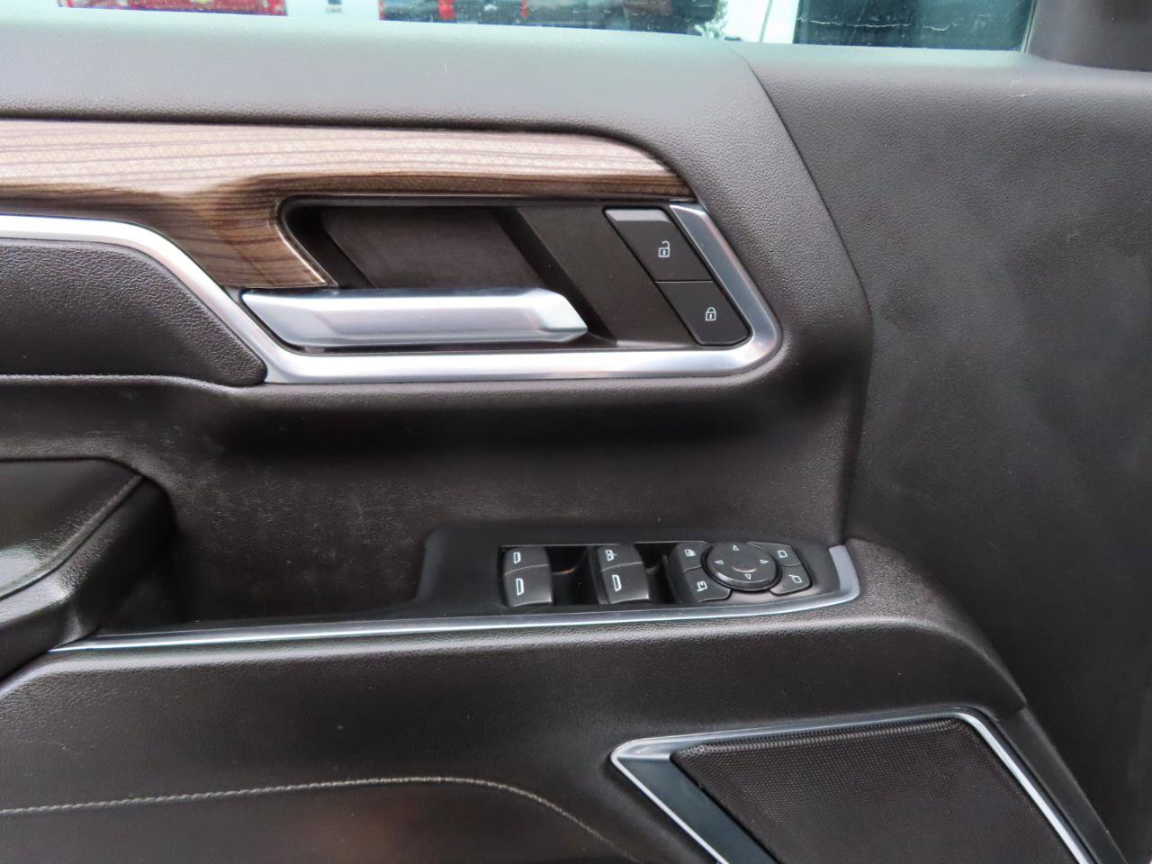Used 2024 Chevrolet Silverado 2500 LT AWD/4WD image 26