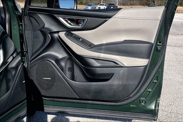 Used 2023 Subaru Forester Limited image 28