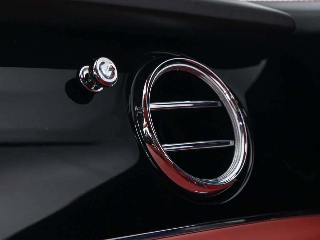 Certified 2023 Bentley Bentayga AWD/4WD image 41