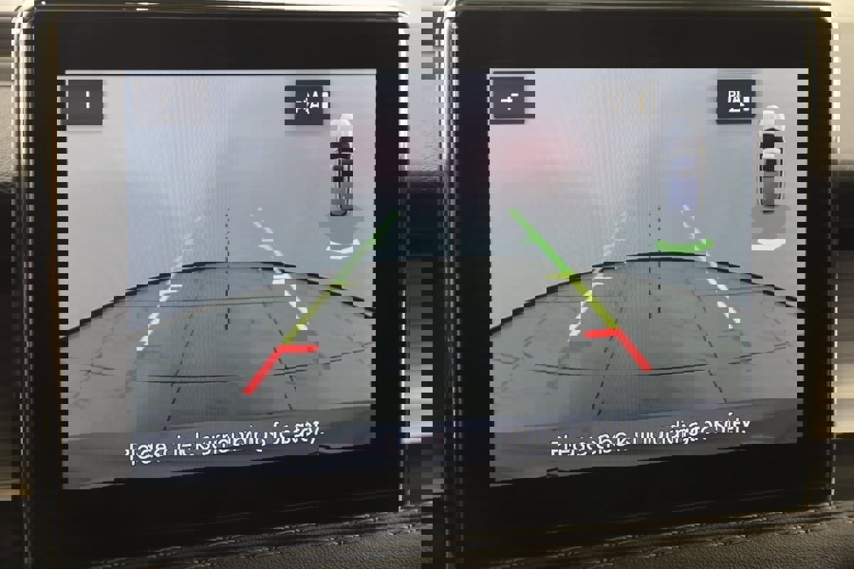 Used 2020 Lincoln Corsair FWD w/ Premium Package image 10