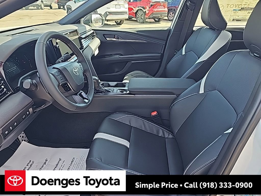 New 2026 Toyota Camry Hybrid w/ Multimedia Upgrade Package image 12