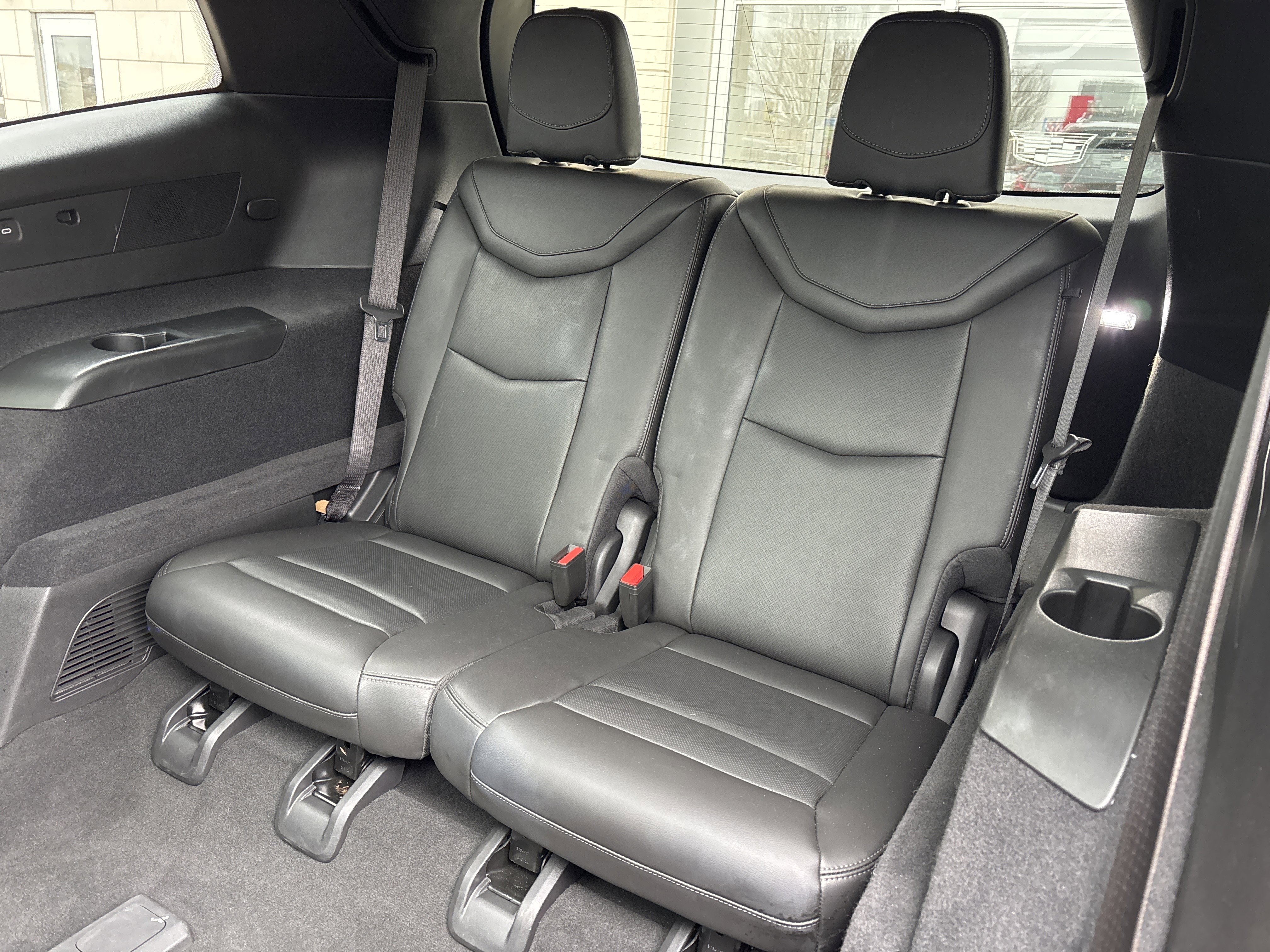 Used 2025 Cadillac XT6 Premium Luxury image 31