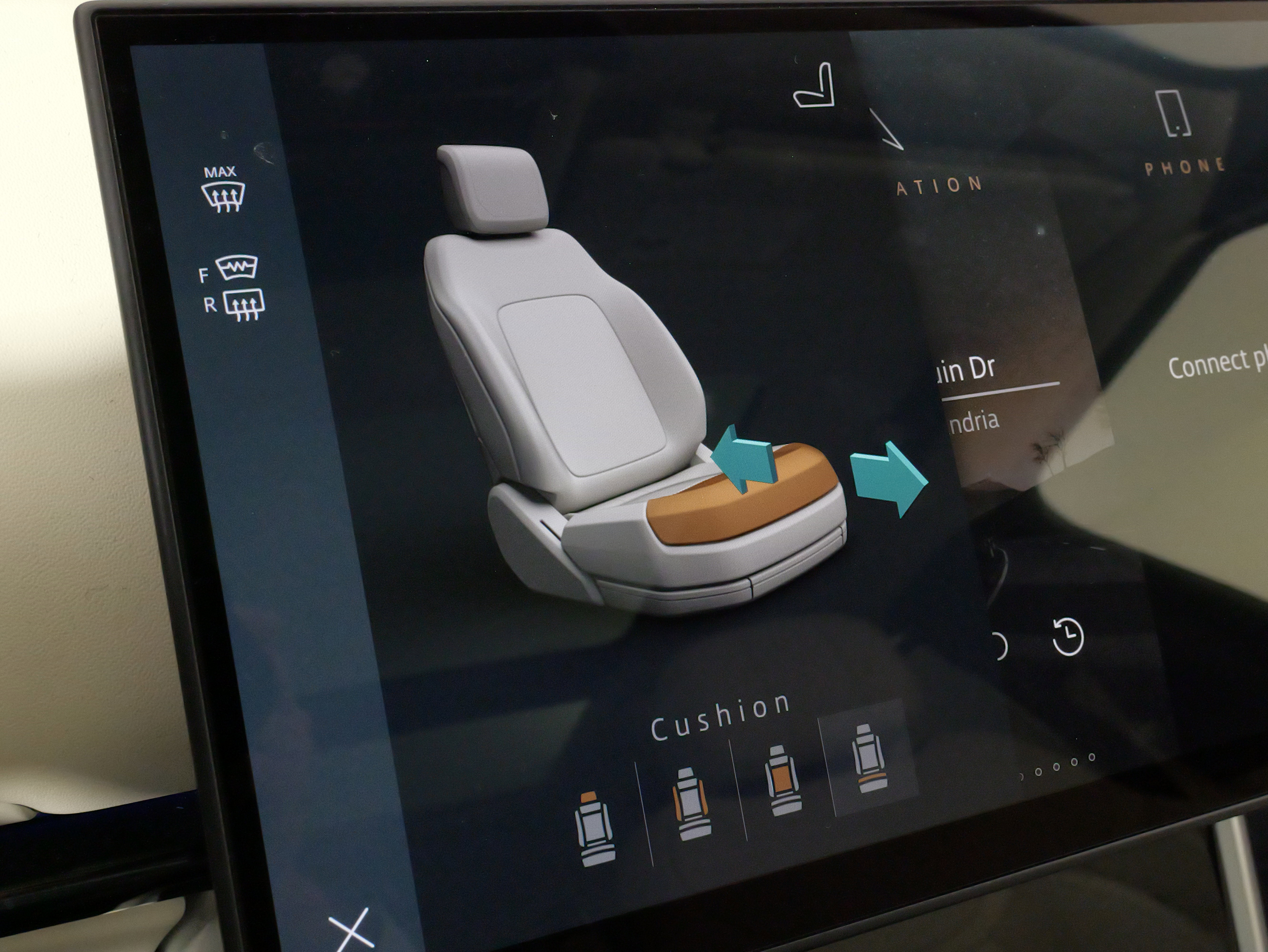 Used 2025 Land Rover Range Rover Long Wheelbase SE image 65