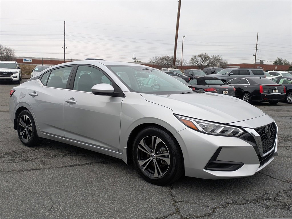 Used 2020 Nissan Sentra SV image 3