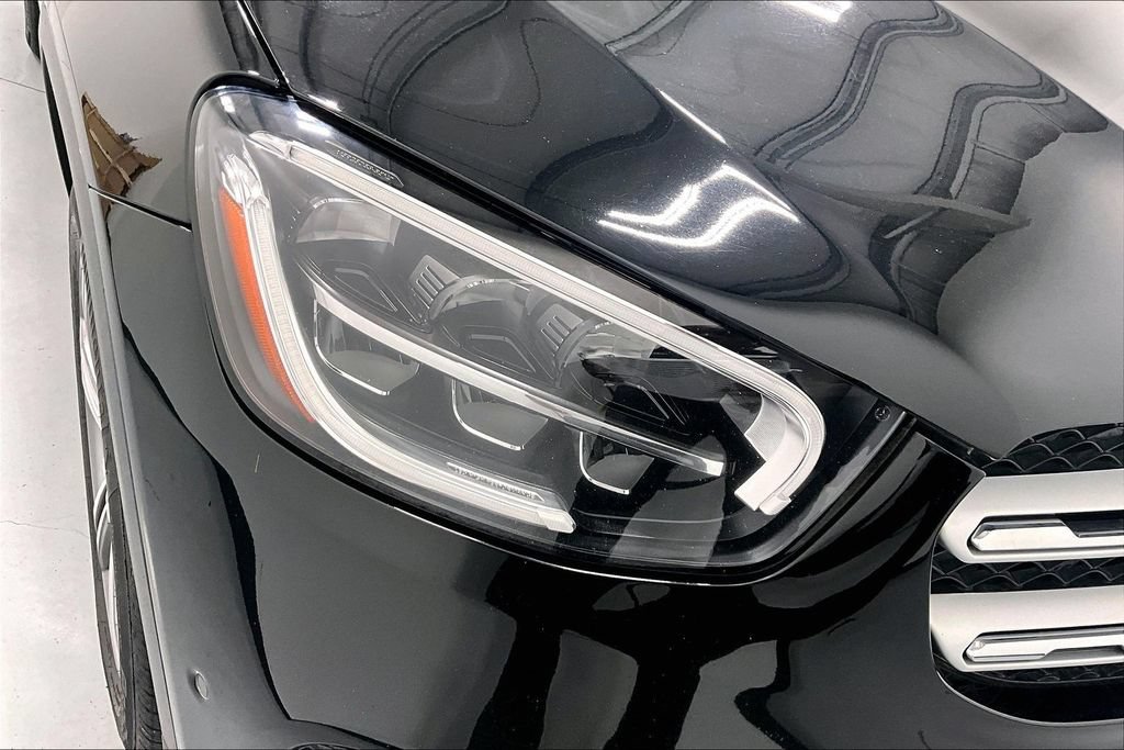 Used 2021 Mercedes-Benz GLC 300 image 29