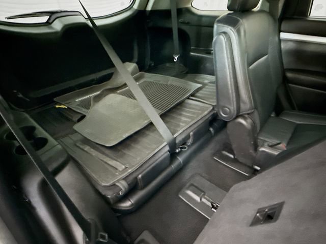 Used 2017 Toyota Highlander XLE FWD image 28