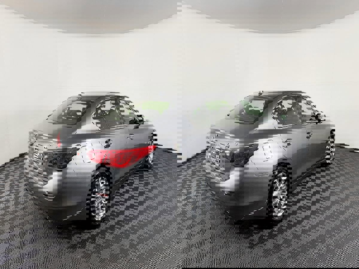 Used 2015 INFINITI Q50 Premium image 7