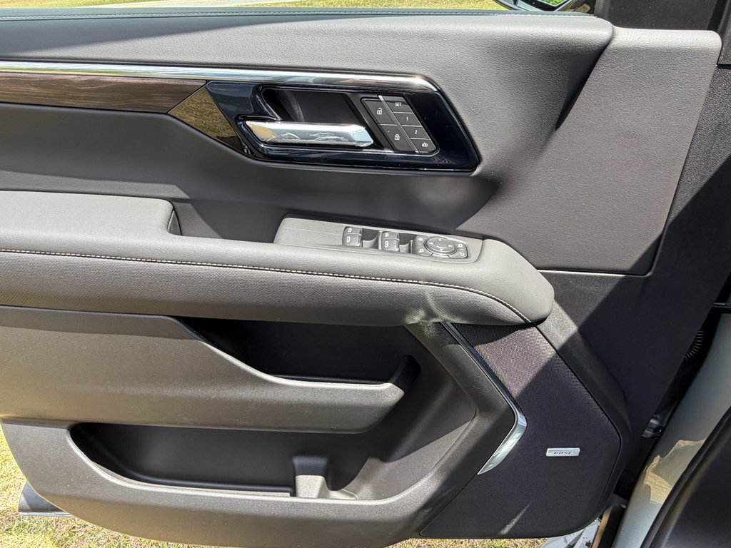 New 2026 Chevrolet Tahoe Premier AWD/4WD image 21