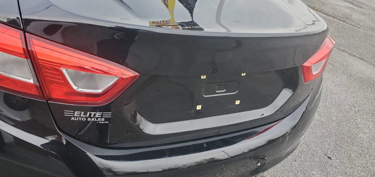 Used 2018 Chevrolet Cruze LS image 21