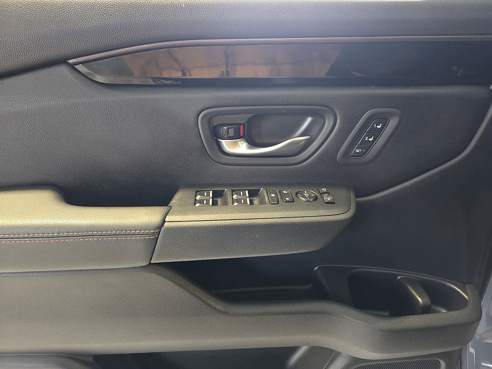 Certified 2025 Honda Pilot TrailSport image 14