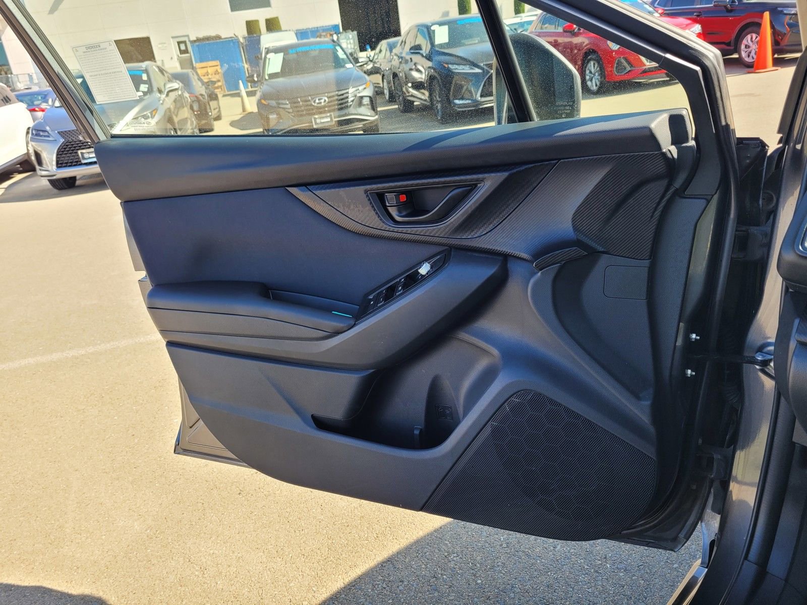 Used 2023 Subaru Crosstrek 2.0i Premium image 15