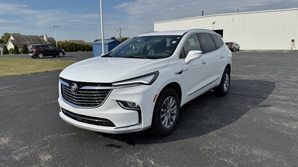 Used 2024 Buick Enclave Essence w/ LPO, Floor Liner Package image 3