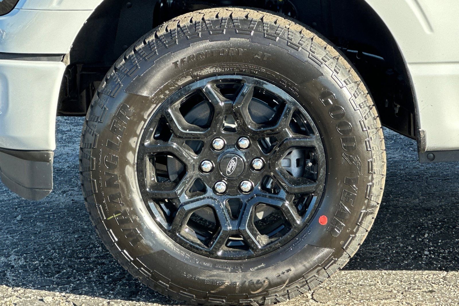 New 2026 Ford F150 XLT w/ Equipment Group 302A MID AWD/4WD image 24