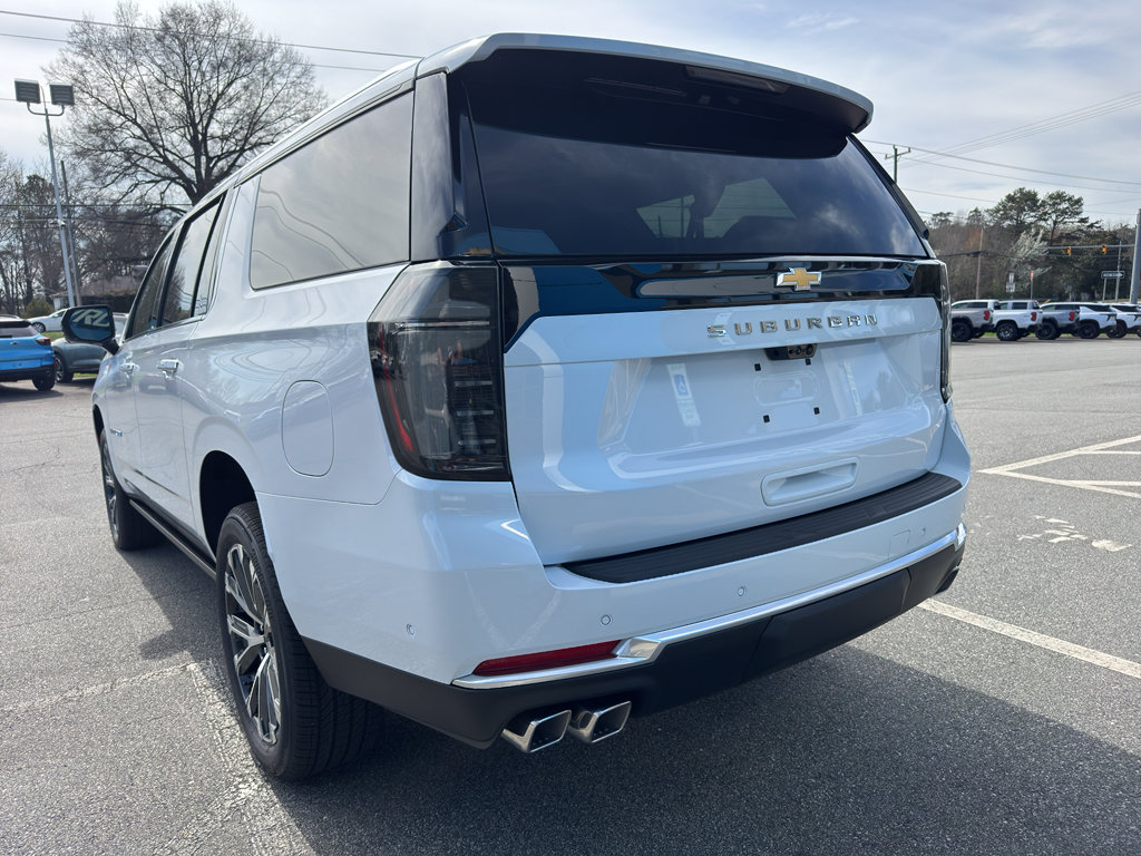 New 2026 Chevrolet Suburban High Country image 4